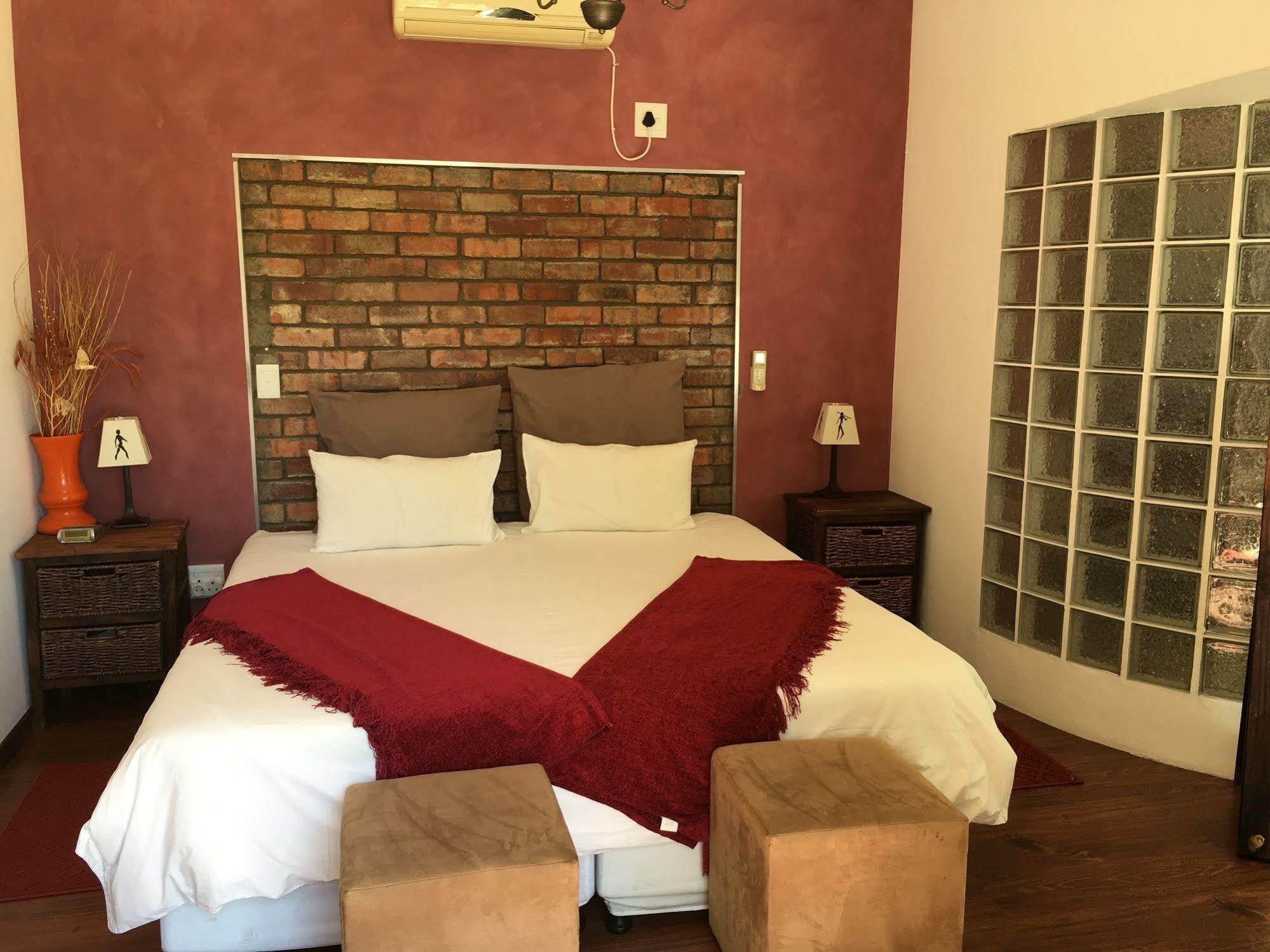Ons Stee Bed And Breakfast ウェリントン エクステリア 写真